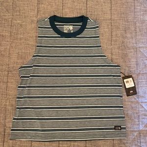 Mountain Hardware Wonderpass Tank NWT